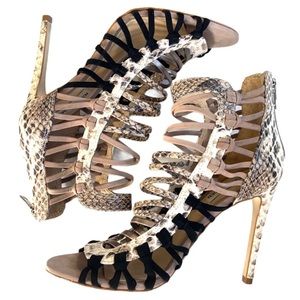 EUC Steve Madden leather strappy heels